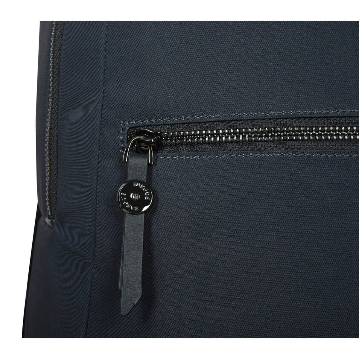 V6H8D28A38DE4D76F94E875B619C312C932R6605571P8