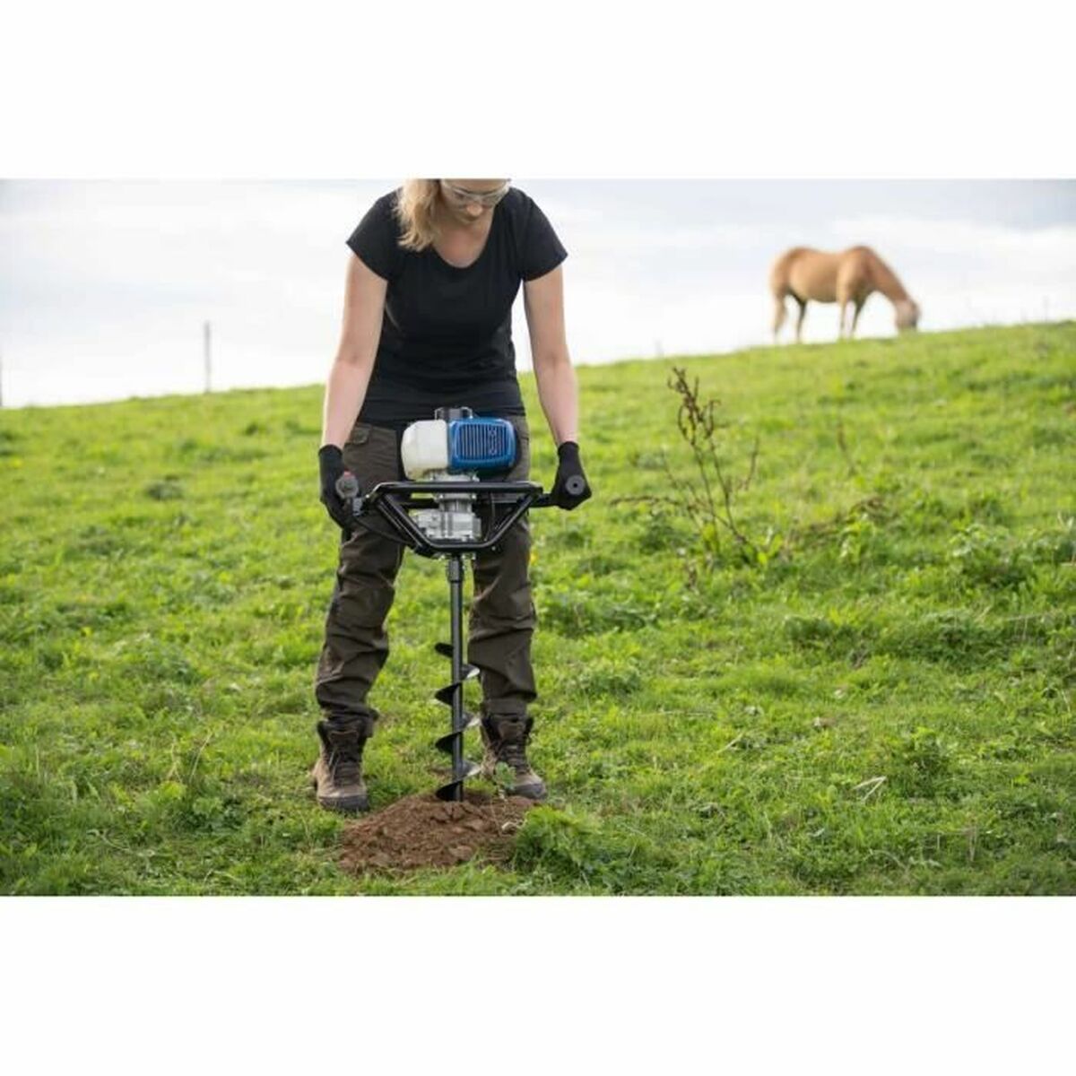 V8HE1038C3C455F8DEA0B21B8A39E37BB1BR7347286P2