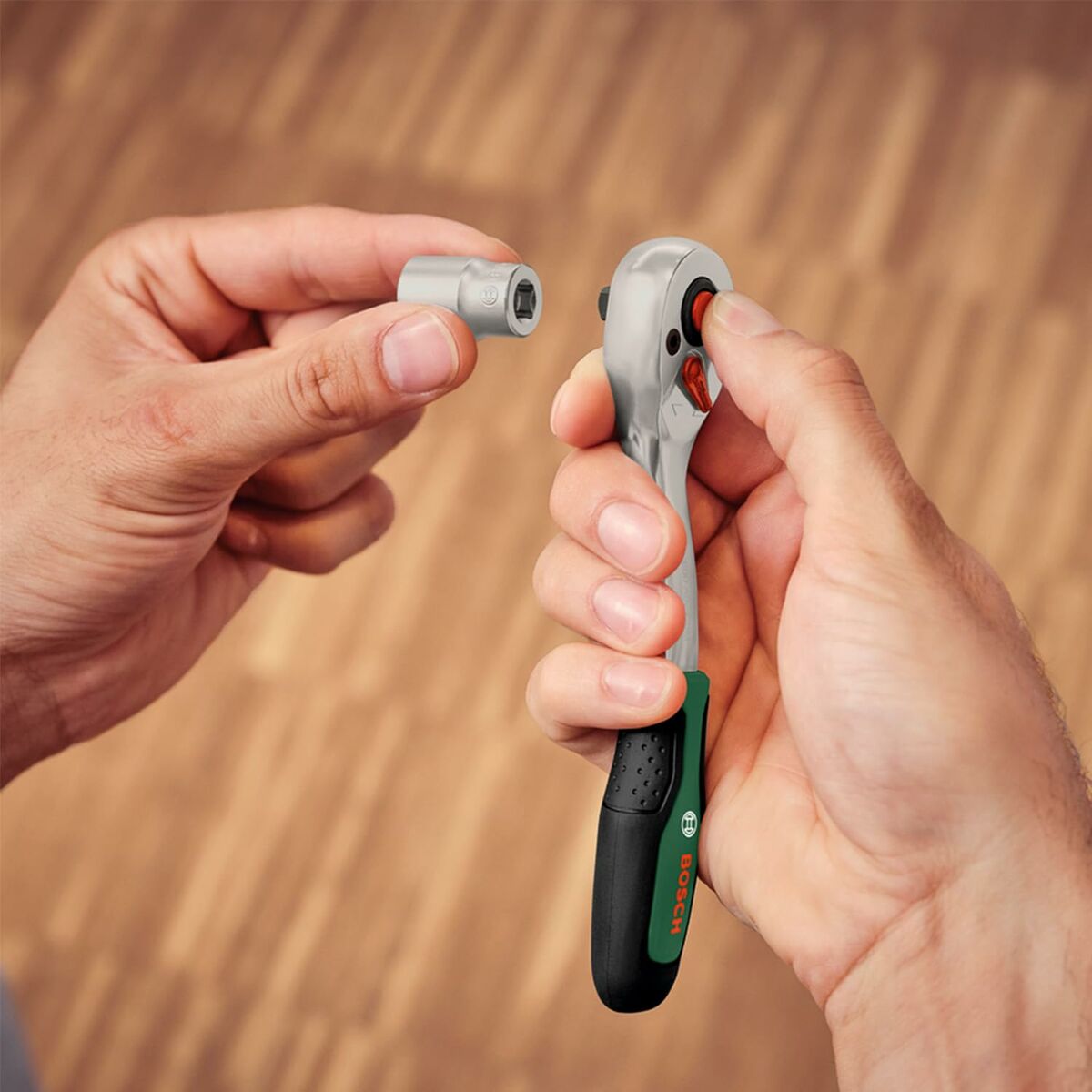 V5H8129934AA29500043170203D8DF6DC96R5838182P3