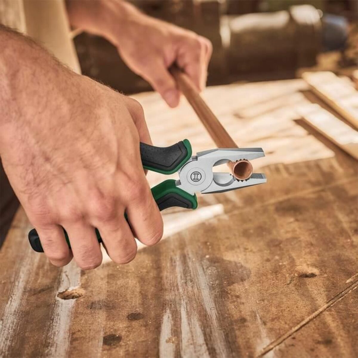 V6H59822D061A96D37119D113B9703F1284R5169977P3