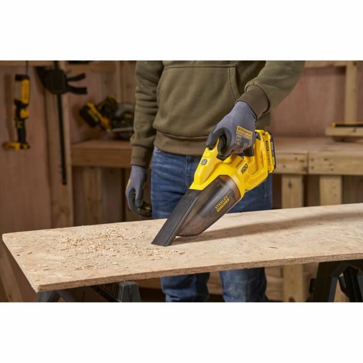 V6HAA5049991A483F676F65E9D5B2D9BC91R7406777P2