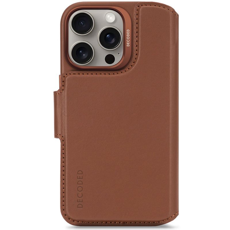Decoded Leather Detachable Wallet Case For Iphone 16 Pro 16CM (6.3) Case Wallet Brown