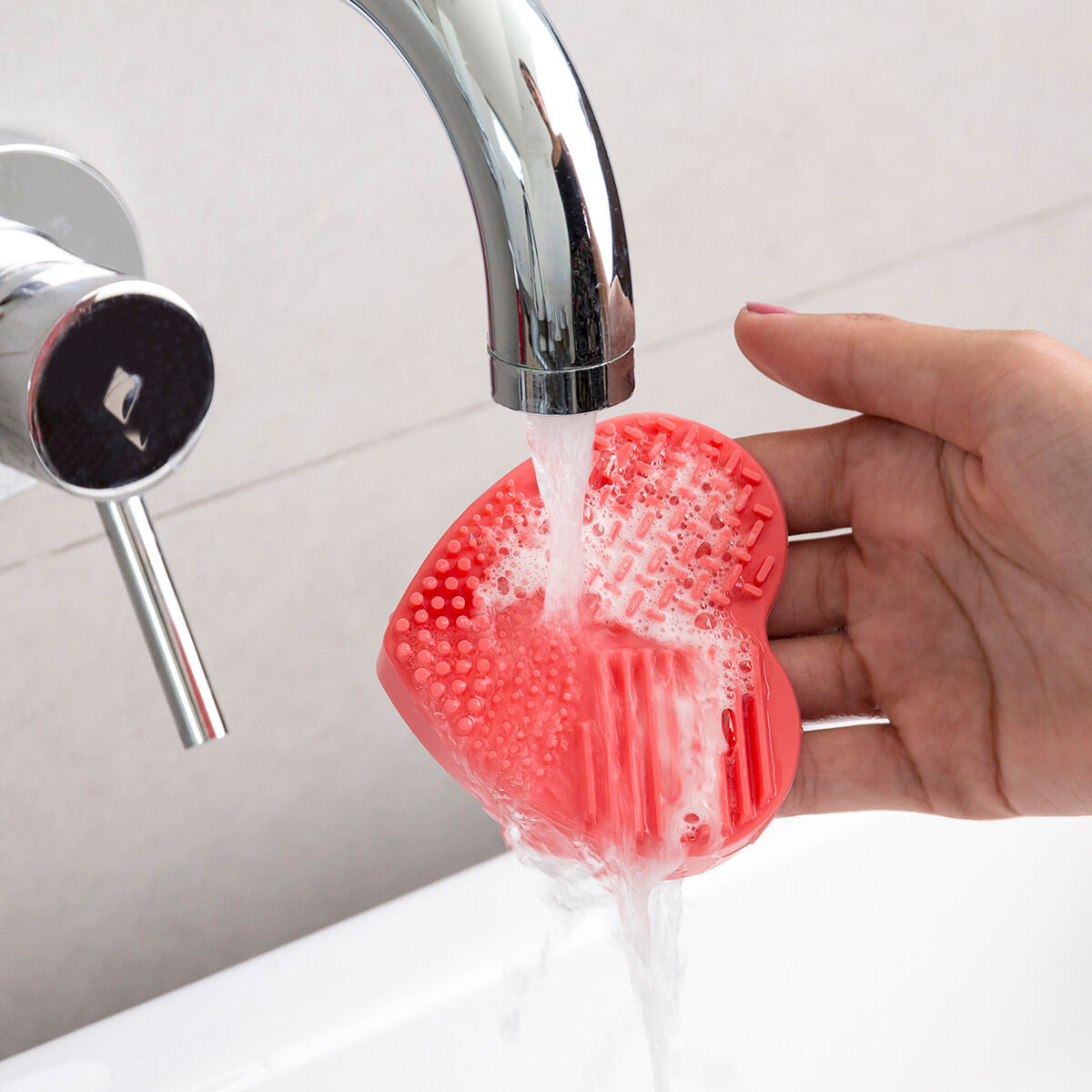 V14H06110EEC96A654EB326D61811EA1C040R5245736P3