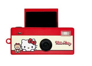 Yashica Funtastic Keychain Mini Camera Hello Kitty — image 1