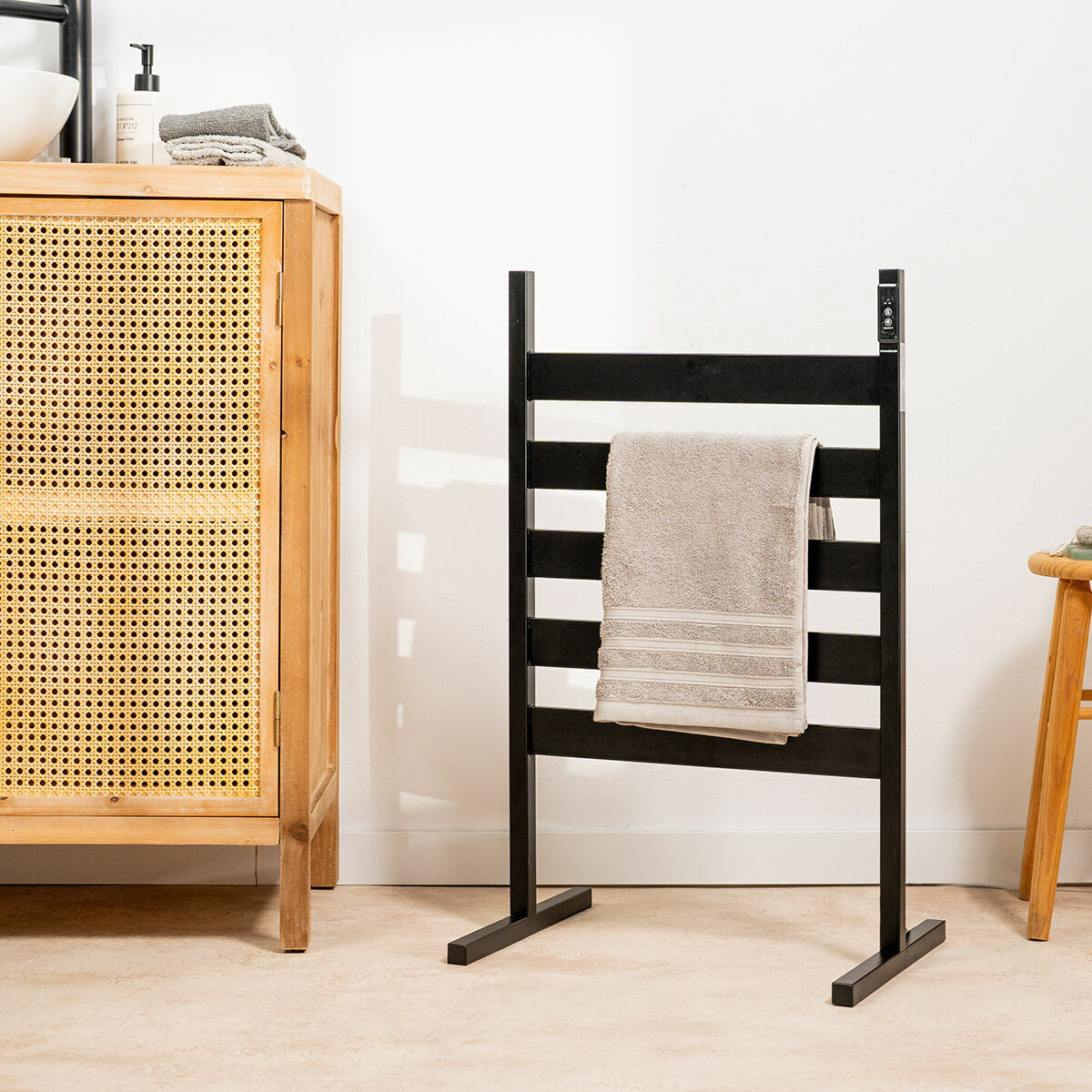 V3H06383A13EF32DF754EDA96BDC3F1D8BDR7713968P4